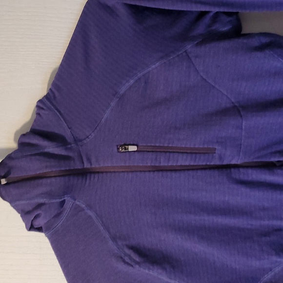 Patagonia layer size S - Picture 3 of 5